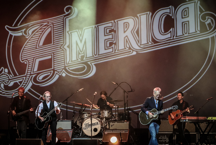 america rock group tour